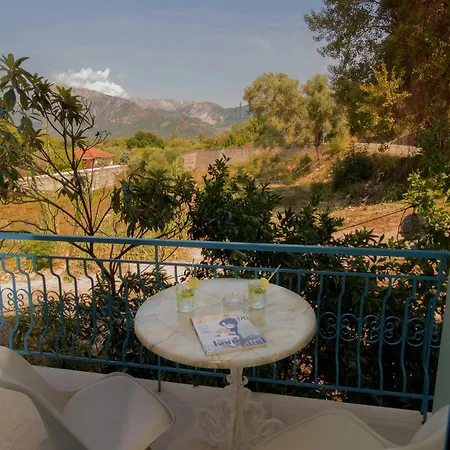 Ξενοδοχείο Akrotiri Βασιλική